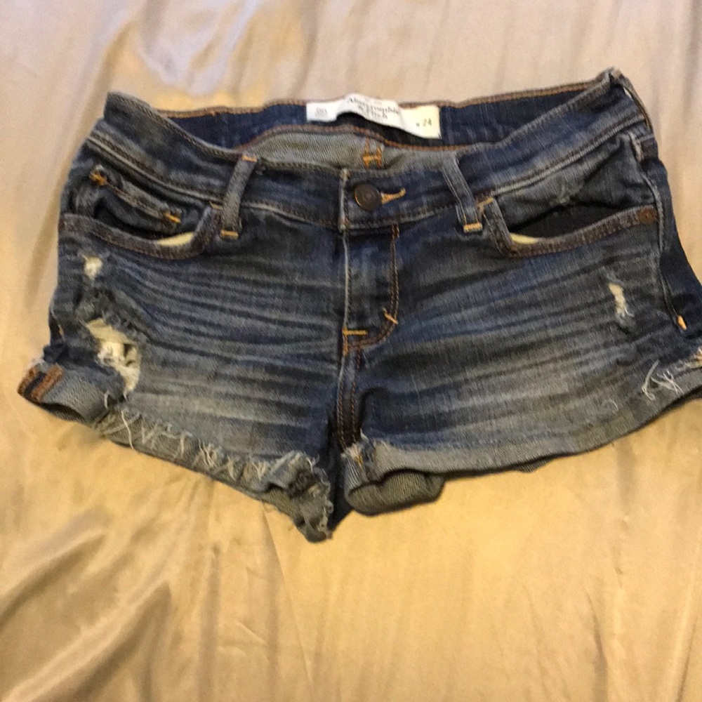 Abercrombie low rise shorts